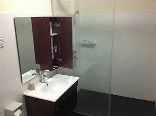 Olympic Hotel Yangon 3*,