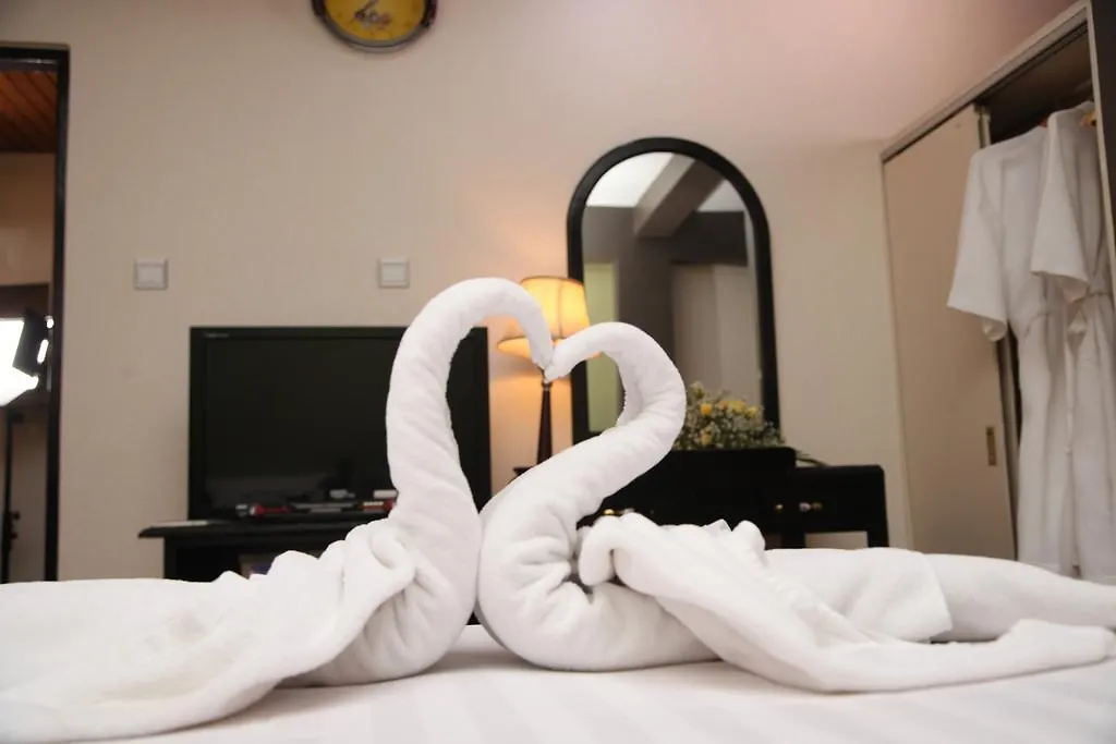 Olympic Hotel Yangon Gyogon