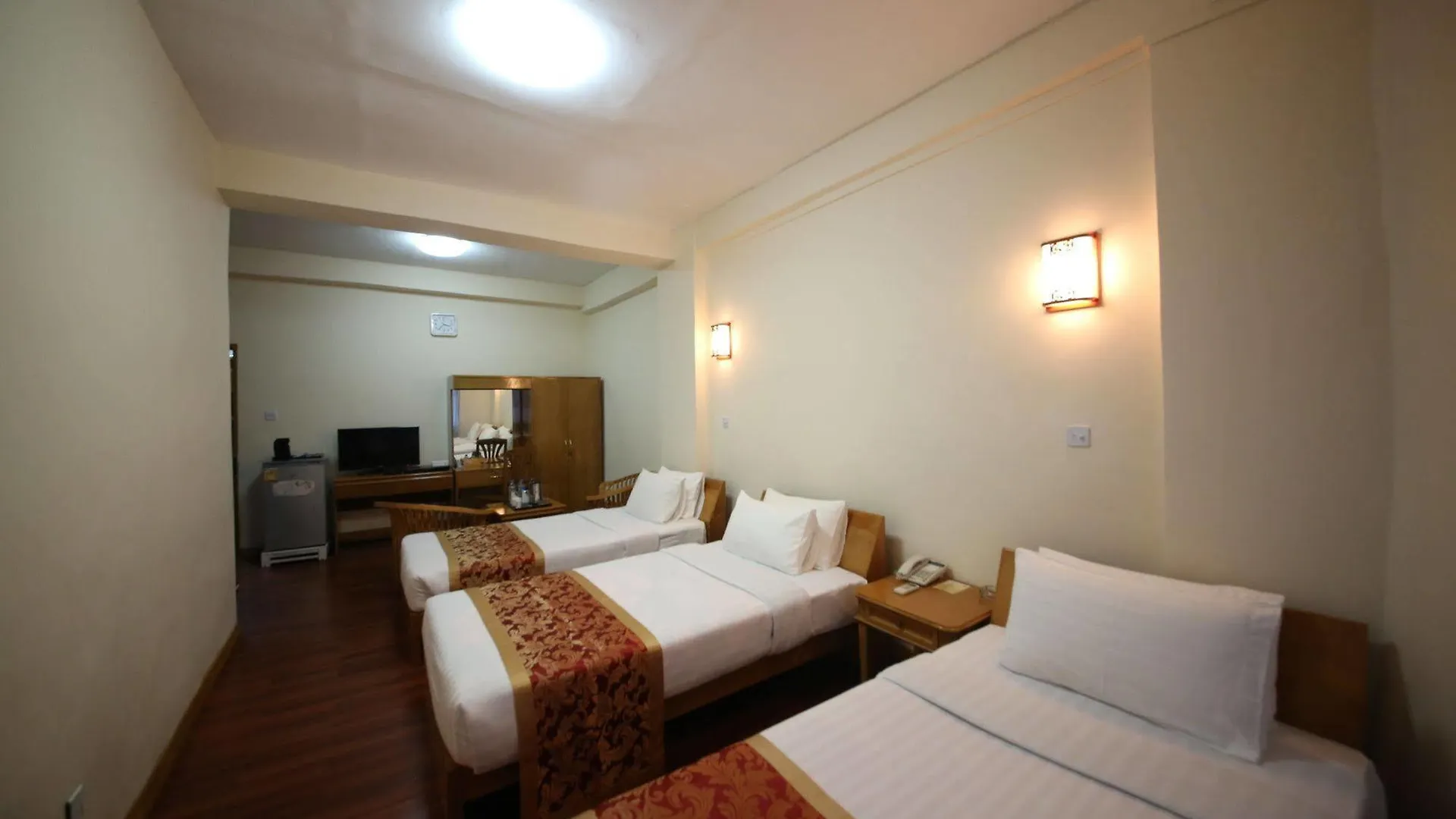 ***  Olympic Hotel Yangon Gyogon Myanmar