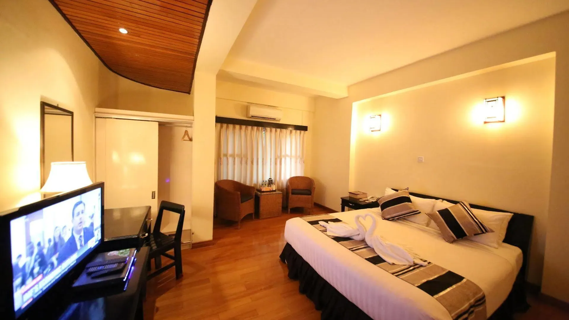 Olympic Hotel Yangon Gyogon